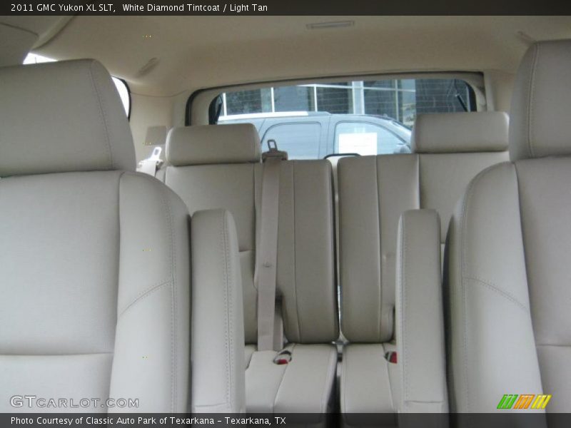 White Diamond Tintcoat / Light Tan 2011 GMC Yukon XL SLT