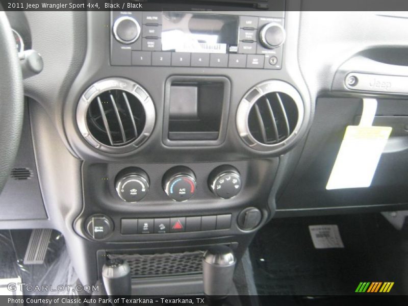 Black / Black 2011 Jeep Wrangler Sport 4x4