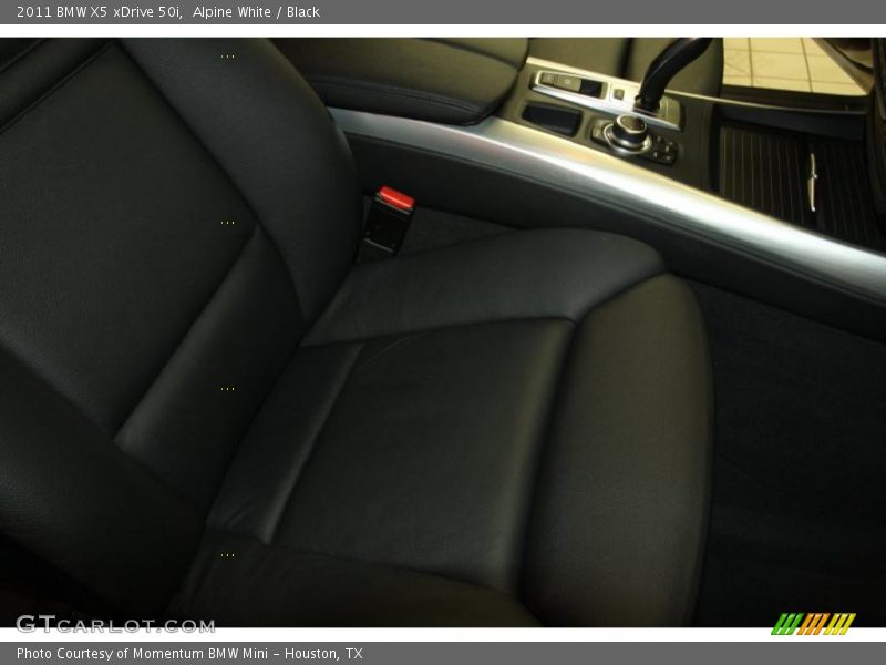 Alpine White / Black 2011 BMW X5 xDrive 50i
