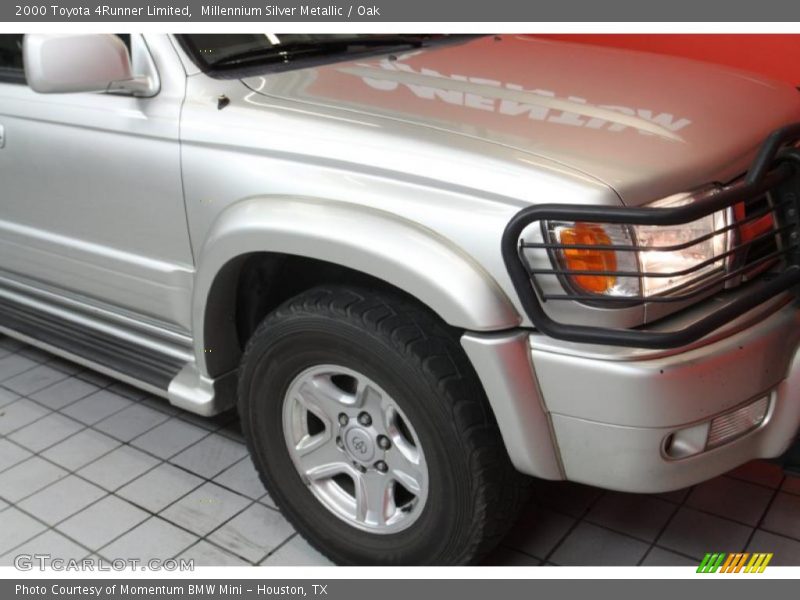 Millennium Silver Metallic / Oak 2000 Toyota 4Runner Limited