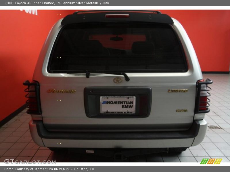 Millennium Silver Metallic / Oak 2000 Toyota 4Runner Limited
