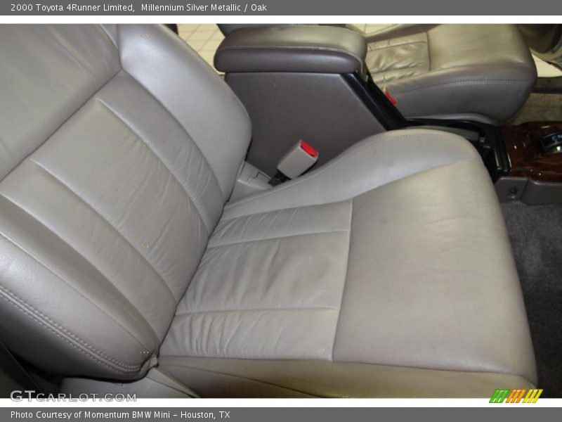 Millennium Silver Metallic / Oak 2000 Toyota 4Runner Limited
