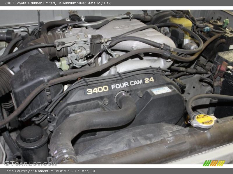 Millennium Silver Metallic / Oak 2000 Toyota 4Runner Limited