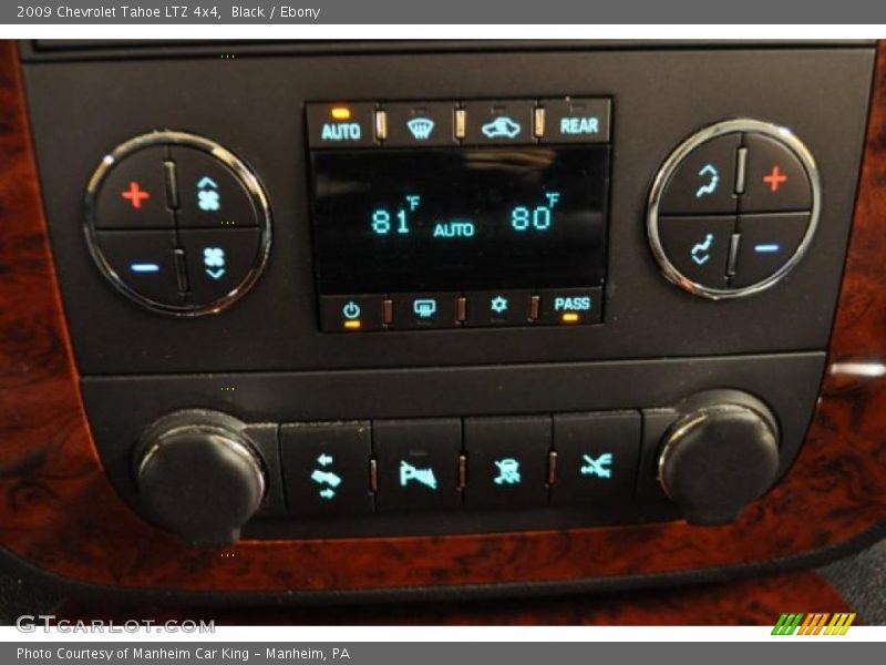 Black / Ebony 2009 Chevrolet Tahoe LTZ 4x4