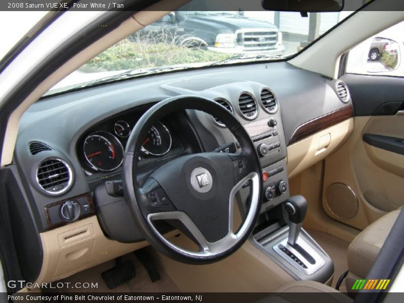 Polar White / Tan 2008 Saturn VUE XE