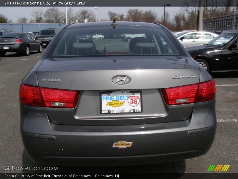 Willow Gray / Gray 2010 Hyundai Sonata GLS