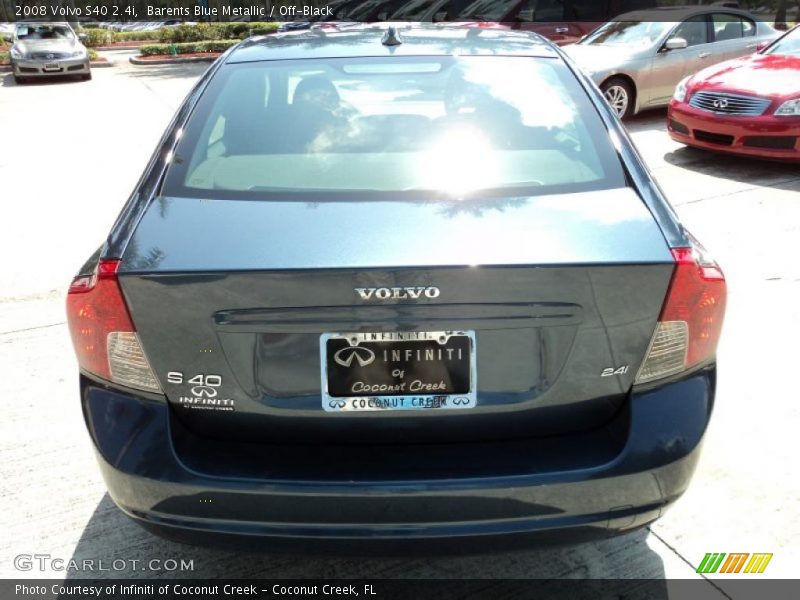 Barents Blue Metallic / Off-Black 2008 Volvo S40 2.4i