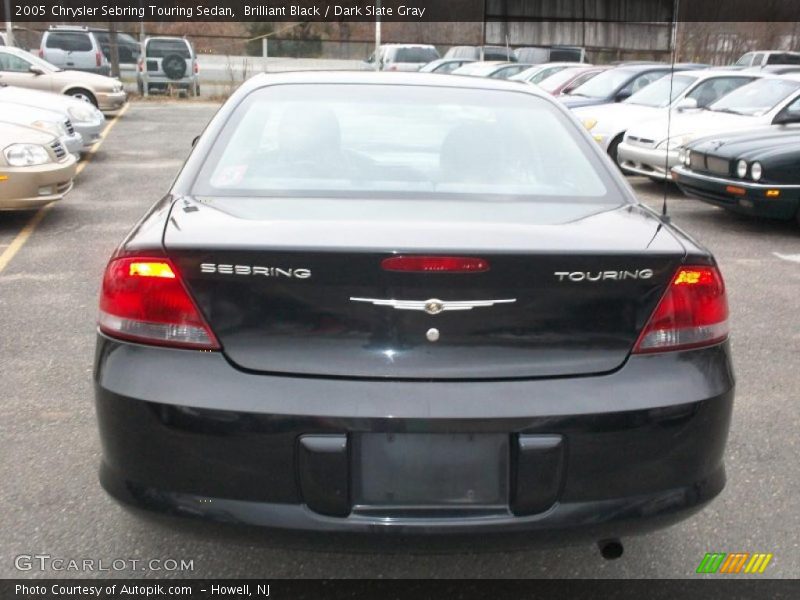 Brilliant Black / Dark Slate Gray 2005 Chrysler Sebring Touring Sedan