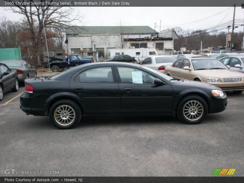 Brilliant Black / Dark Slate Gray 2005 Chrysler Sebring Touring Sedan