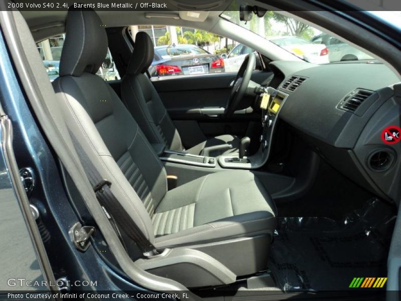 Barents Blue Metallic / Off-Black 2008 Volvo S40 2.4i