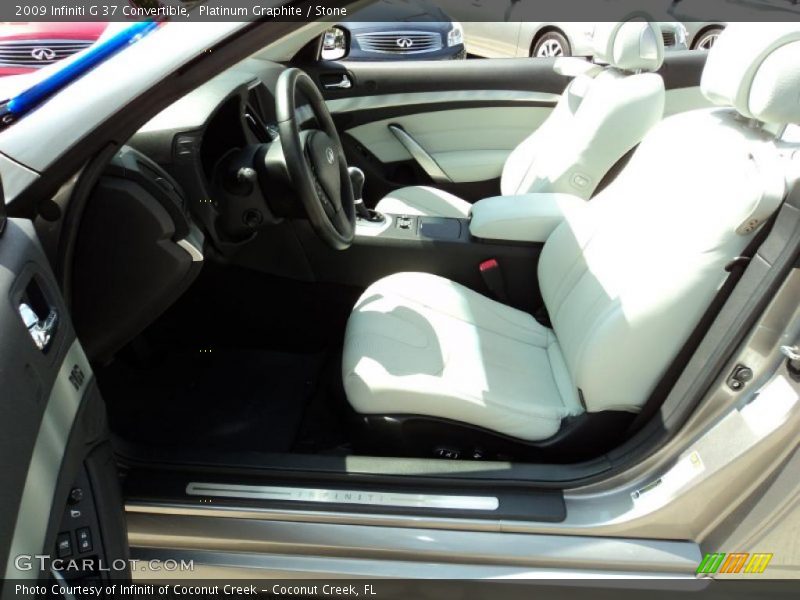  2009 G 37 Convertible Stone Interior
