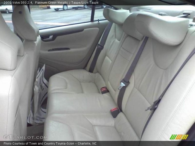 Platinum Green Metallic / Taupe/Light Taupe 2002 Volvo S60 2.4