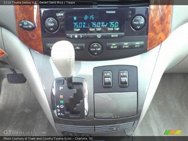 Controls of 2010 Sienna XLE
