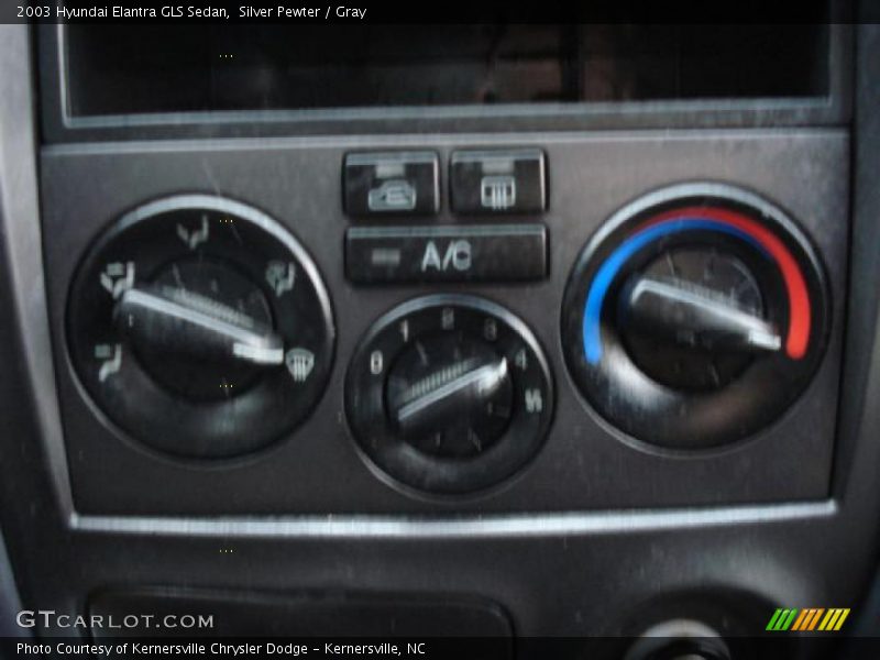 Silver Pewter / Gray 2003 Hyundai Elantra GLS Sedan