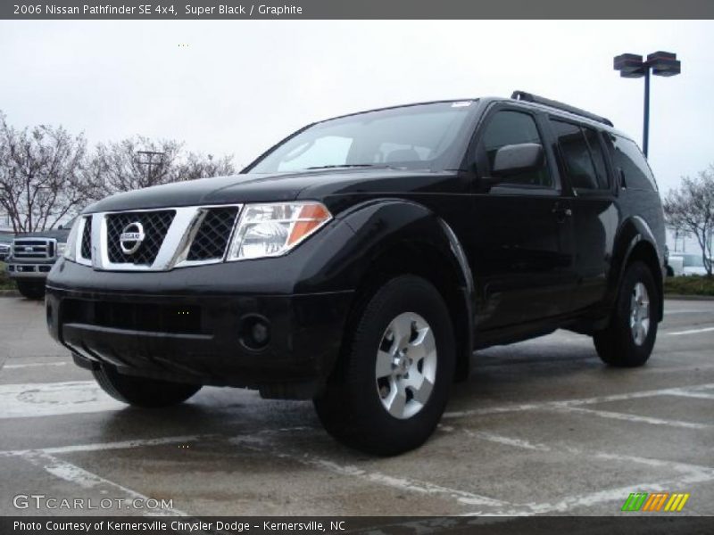 Super Black / Graphite 2006 Nissan Pathfinder SE 4x4