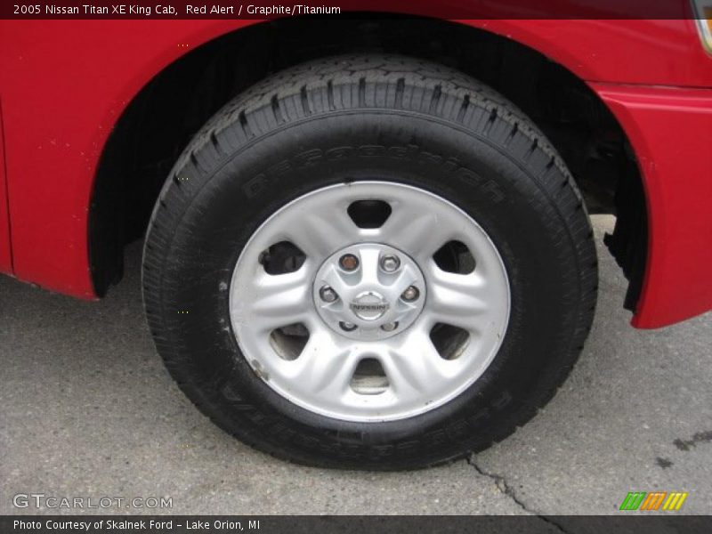 Red Alert / Graphite/Titanium 2005 Nissan Titan XE King Cab