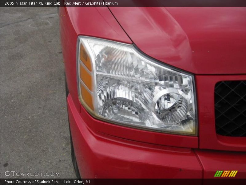 Red Alert / Graphite/Titanium 2005 Nissan Titan XE King Cab