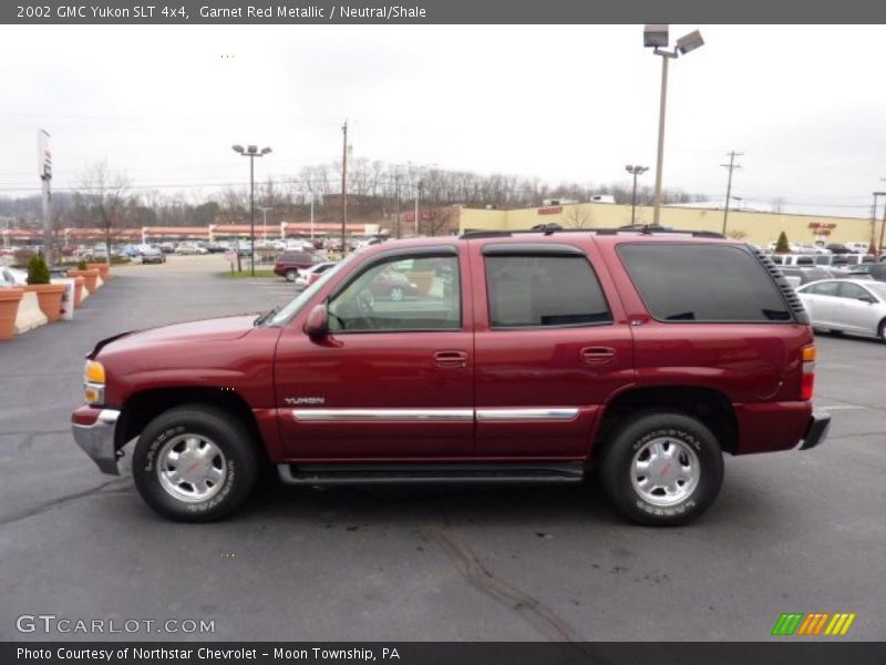  2002 Yukon SLT 4x4 Garnet Red Metallic