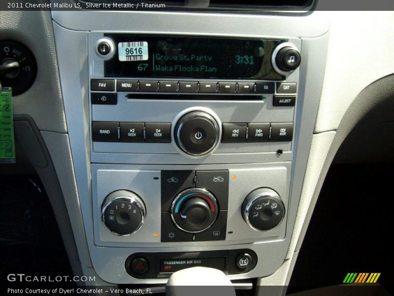 Silver Ice Metallic / Titanium 2011 Chevrolet Malibu LS