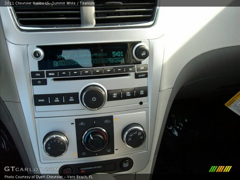 Summit White / Titanium 2011 Chevrolet Malibu LS