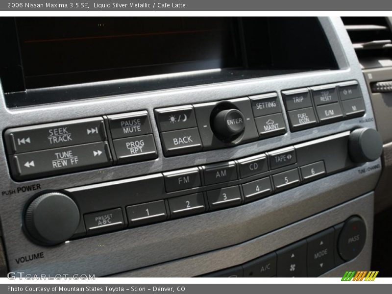 Liquid Silver Metallic / Cafe Latte 2006 Nissan Maxima 3.5 SE