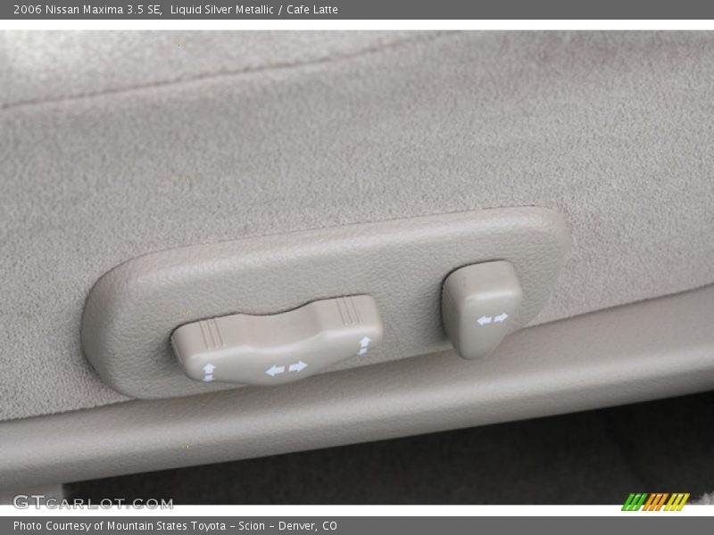 Liquid Silver Metallic / Cafe Latte 2006 Nissan Maxima 3.5 SE