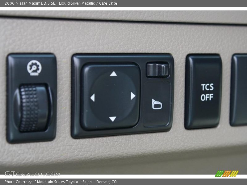 Liquid Silver Metallic / Cafe Latte 2006 Nissan Maxima 3.5 SE