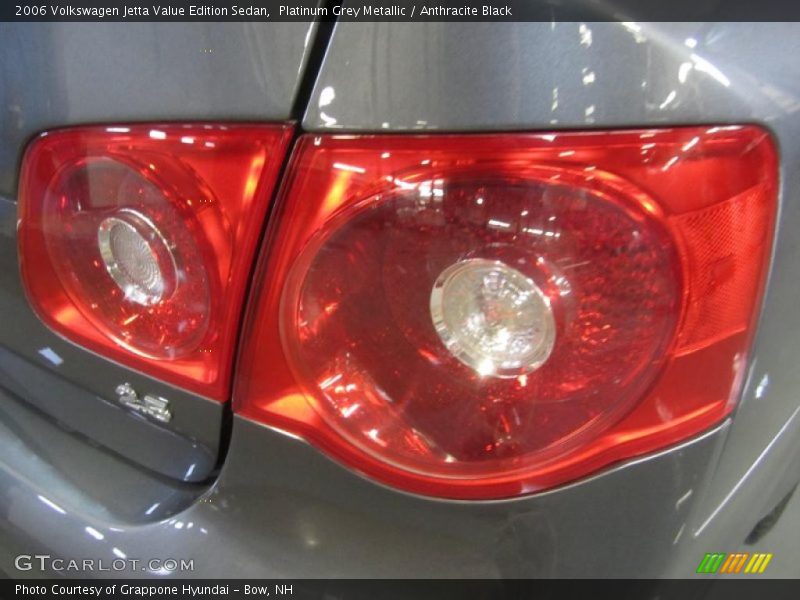 Platinum Grey Metallic / Anthracite Black 2006 Volkswagen Jetta Value Edition Sedan