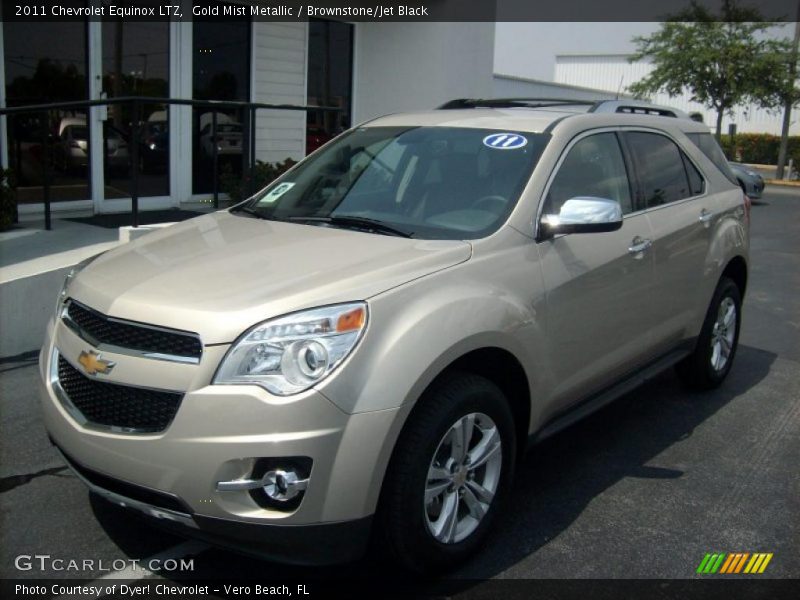 Front 3/4 View of 2011 Equinox LTZ