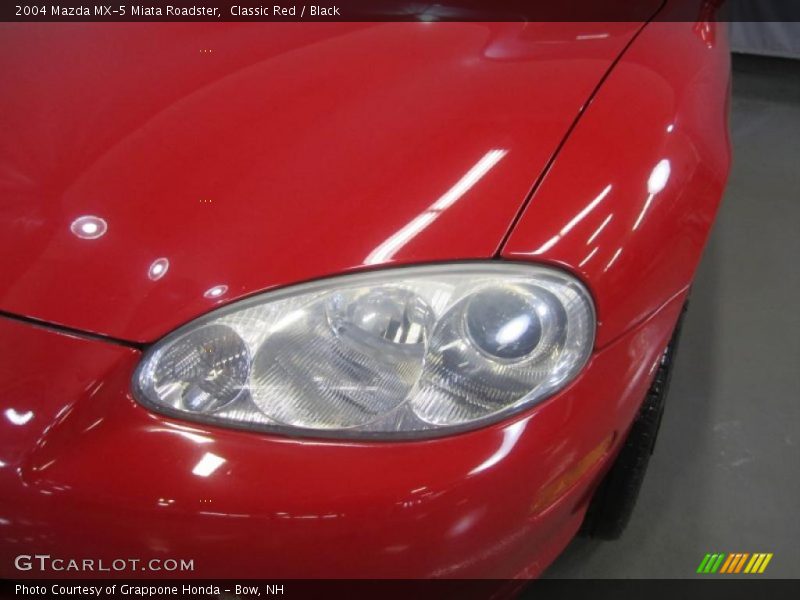 Classic Red / Black 2004 Mazda MX-5 Miata Roadster