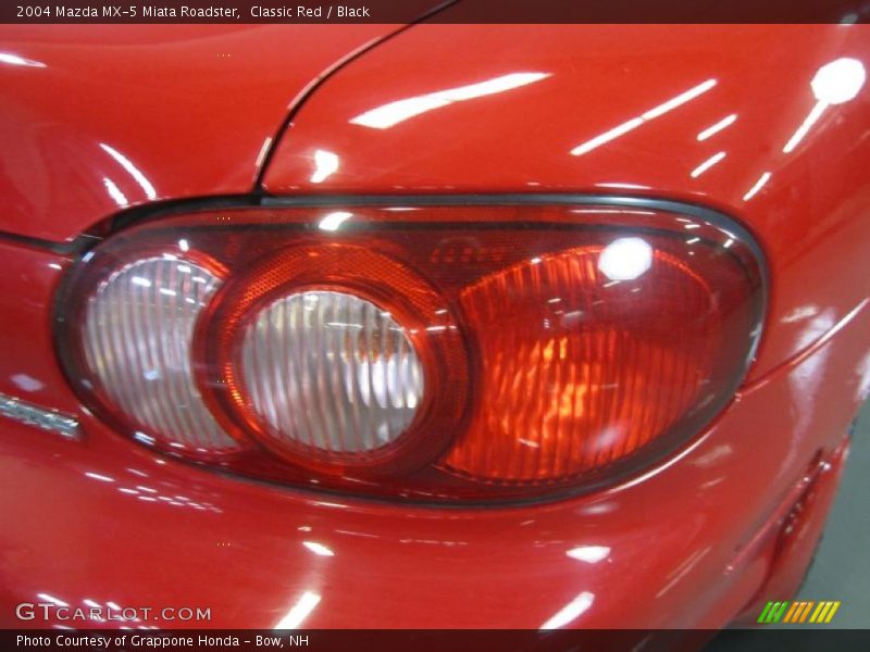 Classic Red / Black 2004 Mazda MX-5 Miata Roadster