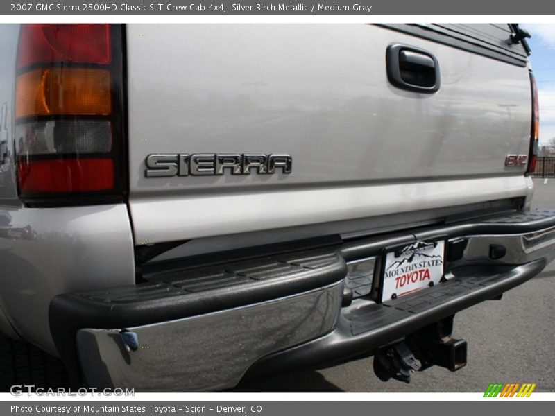Silver Birch Metallic / Medium Gray 2007 GMC Sierra 2500HD Classic SLT Crew Cab 4x4