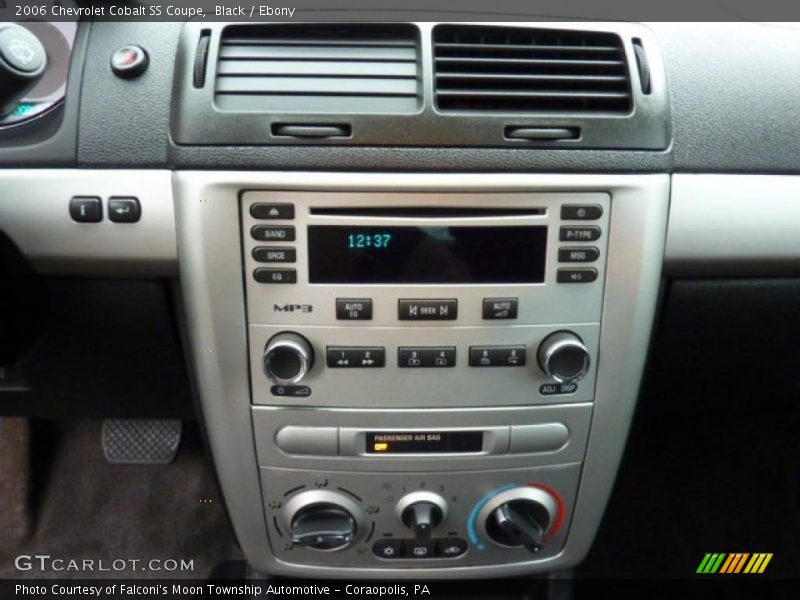 Controls of 2006 Cobalt SS Coupe