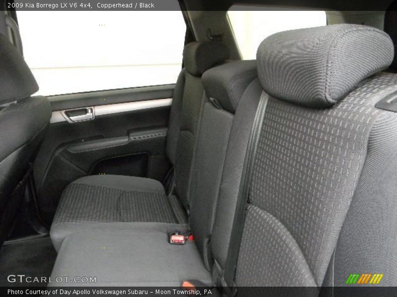 Copperhead / Black 2009 Kia Borrego LX V6 4x4