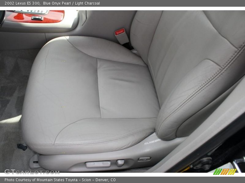 Blue Onyx Pearl / Light Charcoal 2002 Lexus ES 300