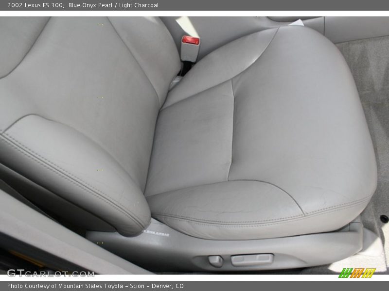 Blue Onyx Pearl / Light Charcoal 2002 Lexus ES 300