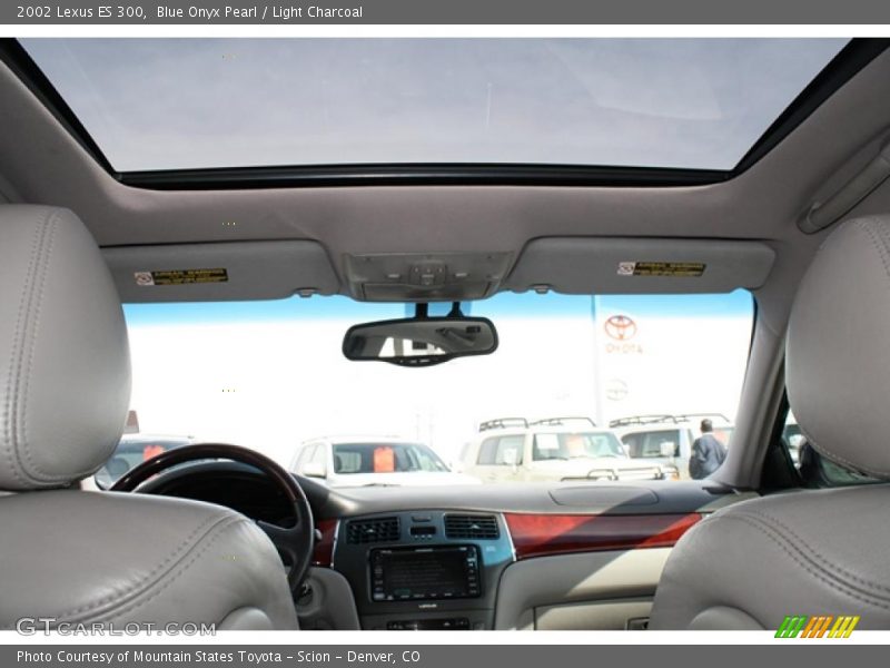 Blue Onyx Pearl / Light Charcoal 2002 Lexus ES 300