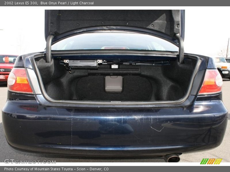 Blue Onyx Pearl / Light Charcoal 2002 Lexus ES 300