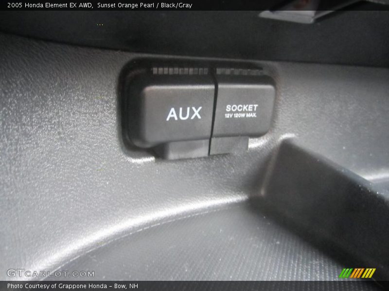 Sunset Orange Pearl / Black/Gray 2005 Honda Element EX AWD