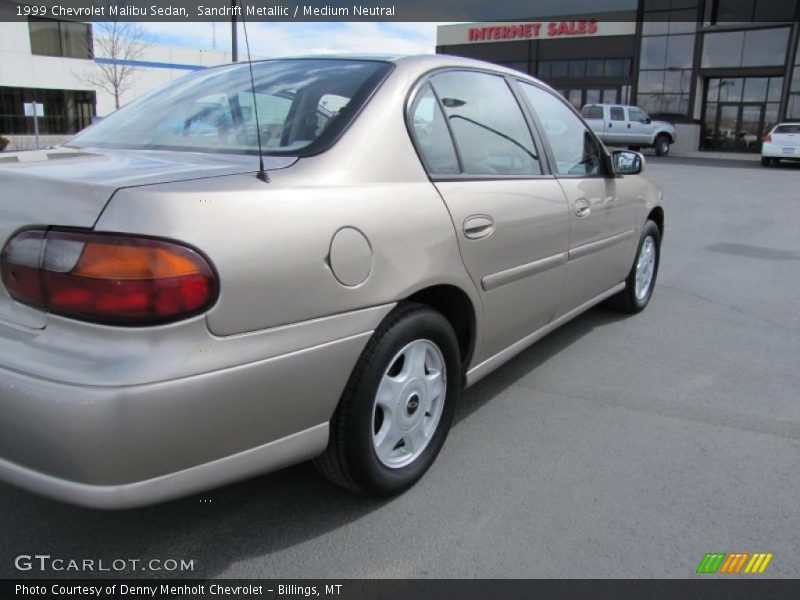 Sandrift Metallic / Medium Neutral 1999 Chevrolet Malibu Sedan