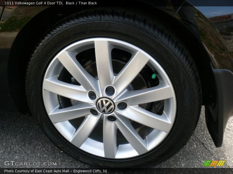 Black / Titan Black 2011 Volkswagen Golf 4 Door TDI
