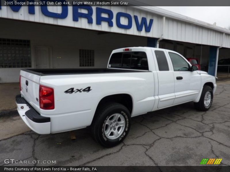 Bright White / Medium Slate Gray 2005 Dodge Dakota SLT Club Cab 4x4