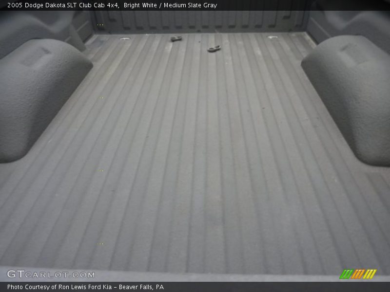 Bright White / Medium Slate Gray 2005 Dodge Dakota SLT Club Cab 4x4
