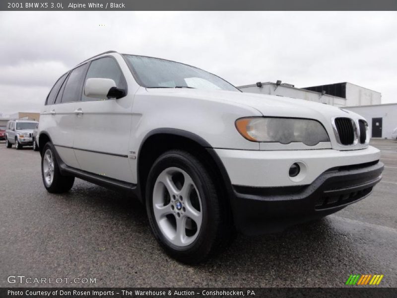 Alpine White / Black 2001 BMW X5 3.0i