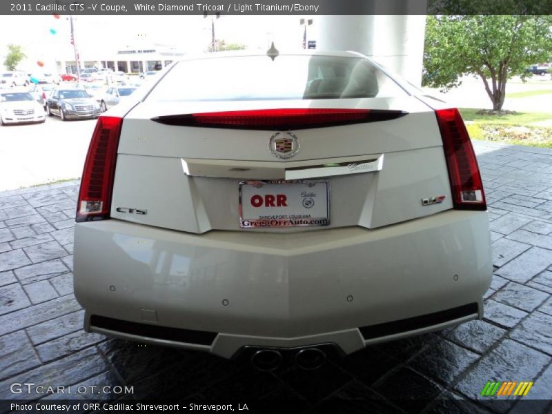 White Diamond Tricoat / Light Titanium/Ebony 2011 Cadillac CTS -V Coupe