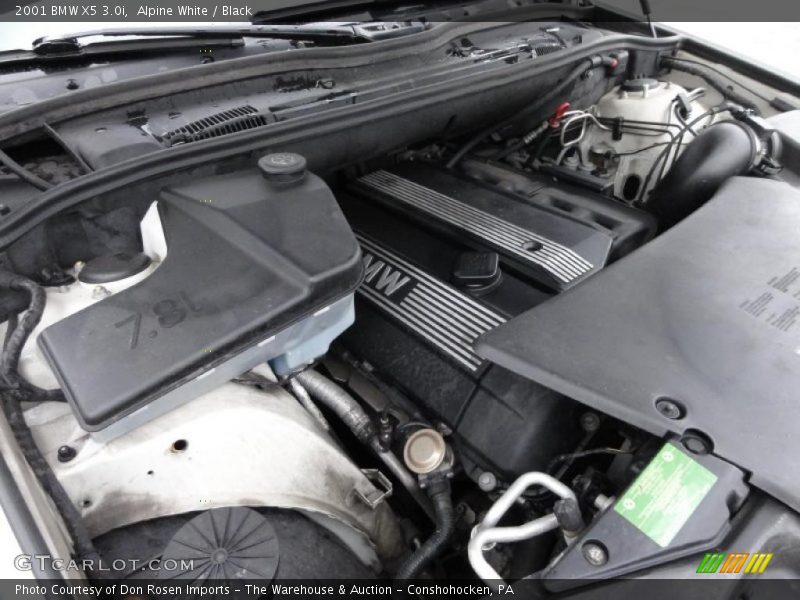 Alpine White / Black 2001 BMW X5 3.0i