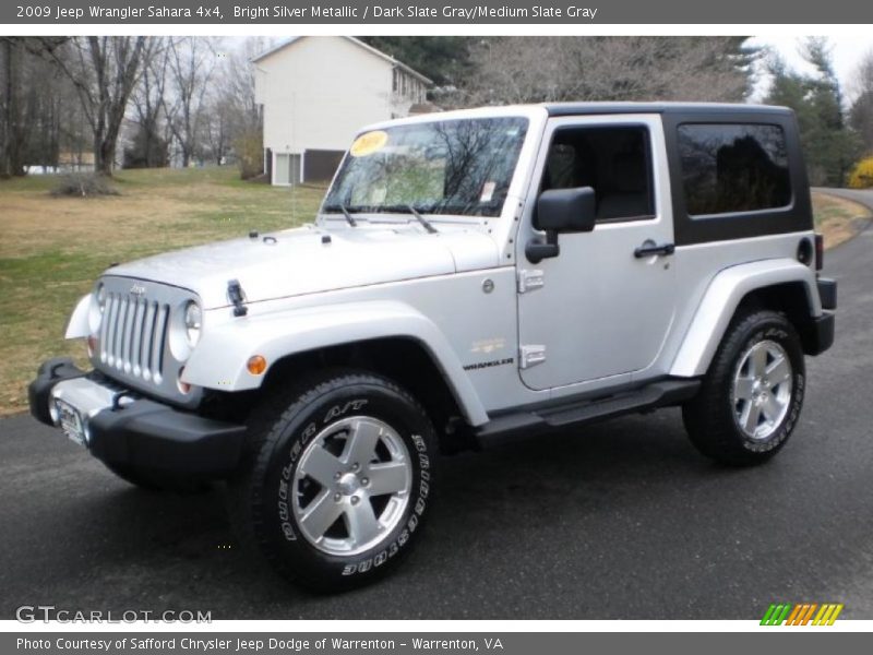 Bright Silver Metallic / Dark Slate Gray/Medium Slate Gray 2009 Jeep Wrangler Sahara 4x4