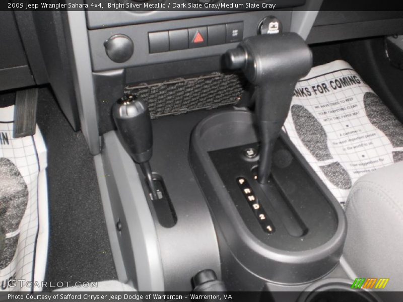 Bright Silver Metallic / Dark Slate Gray/Medium Slate Gray 2009 Jeep Wrangler Sahara 4x4