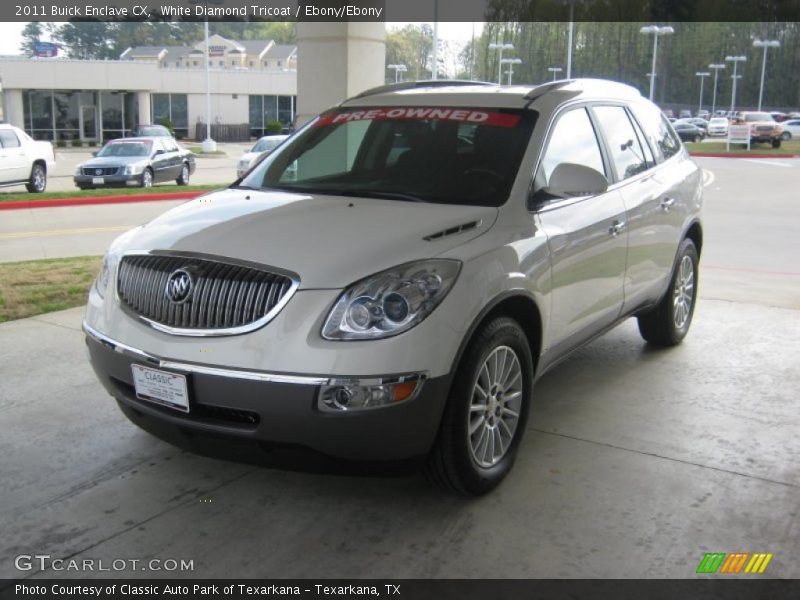 White Diamond Tricoat / Ebony/Ebony 2011 Buick Enclave CX