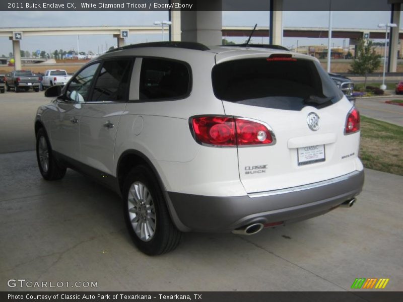 White Diamond Tricoat / Ebony/Ebony 2011 Buick Enclave CX